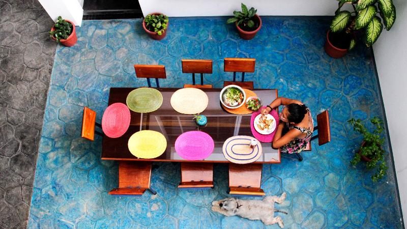 Hostal Azul Y Blanco Санта Крус Уатулко Екстериор снимка